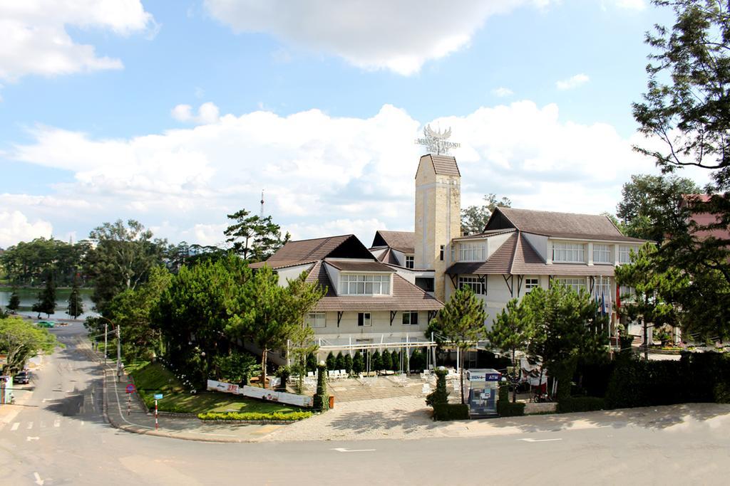 Muong Thanh Holiday Da Lat Hotel Екстериор снимка