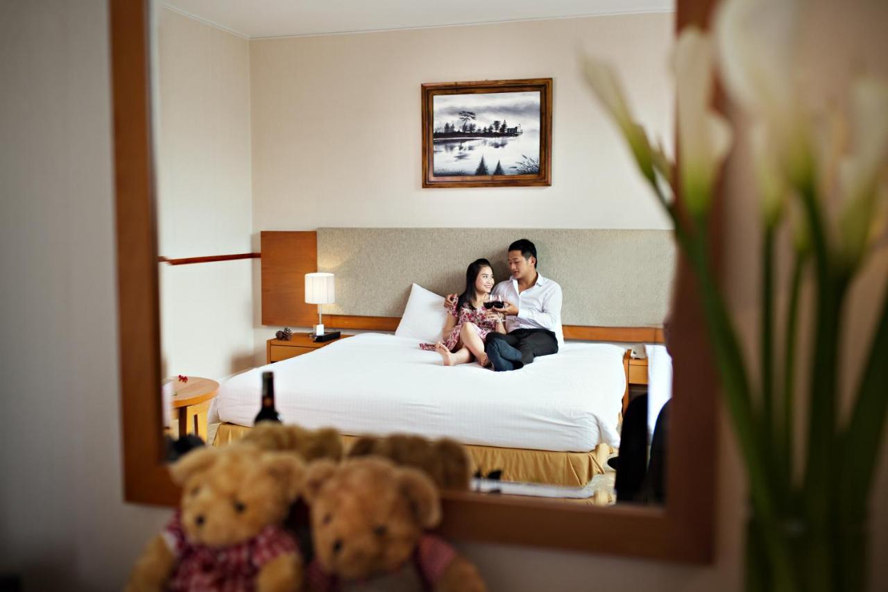 Muong Thanh Holiday Da Lat Hotel Екстериор снимка