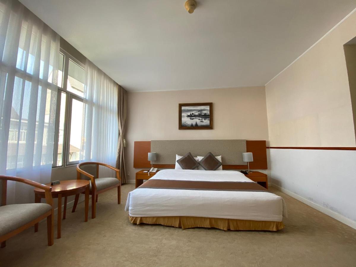 Muong Thanh Holiday Da Lat Hotel Екстериор снимка